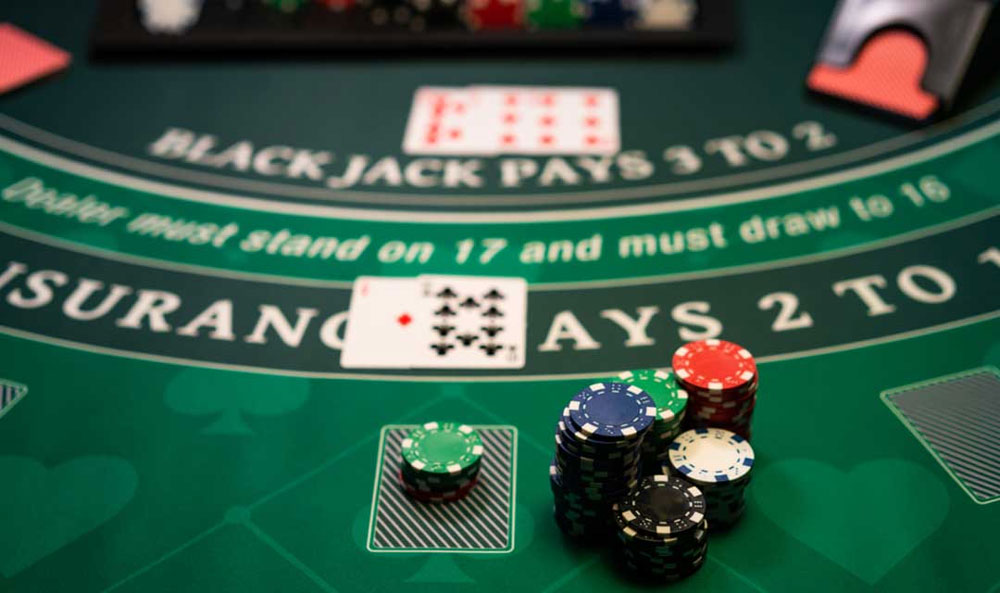 Game bài Blackjack đối kháng gay cấn